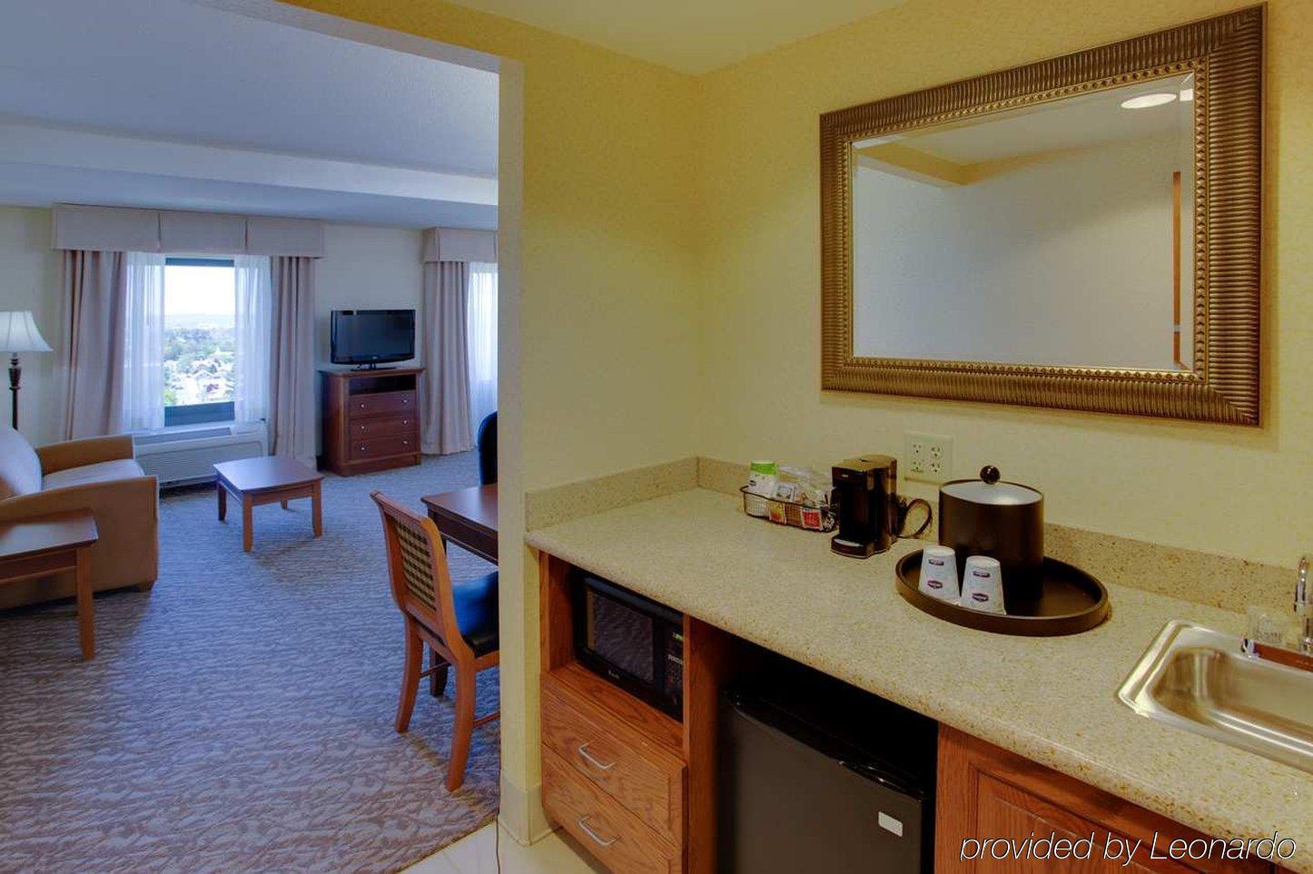 Hampton & - Mountain Springs 3*
