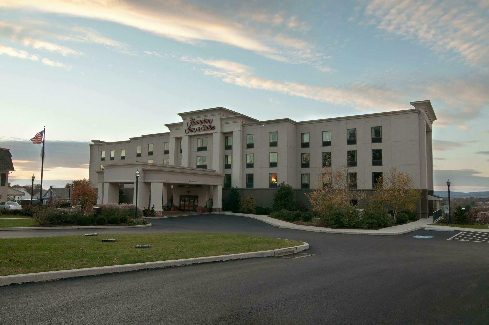 Hampton & - Mountain Springs Hotel Ephrata